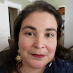 Meet your Posher, Cecilia